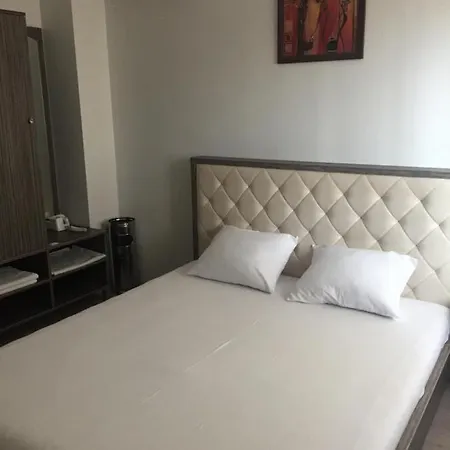 Hotel Butterfly 3*